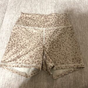Medium fleo shorts